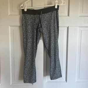 Nike Dri-Fit Cropped Leggings